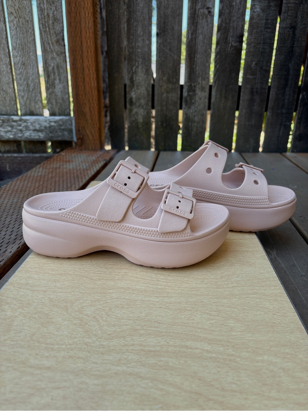 Crocs Wm’s Saturday Platform Sandals in Earthy Pink(Quartz) Sz 8